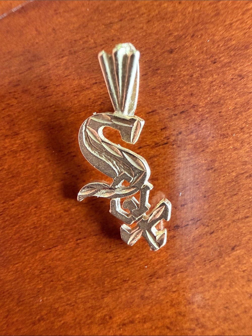 Vintage 14K yellow gold White Sox charm
